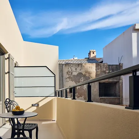 Grande Madonna Luxury Boutique Suites-2